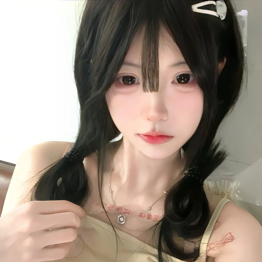 住我对面的小哥哥