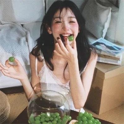 小伊奈的熊熊公仔